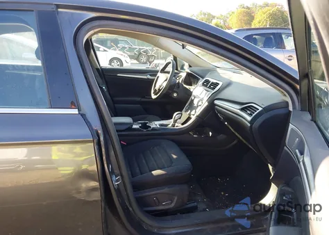 2015 Ford Fusion Se z USA, uszkodzony, nr VIN 3FA6P0H75FR291200